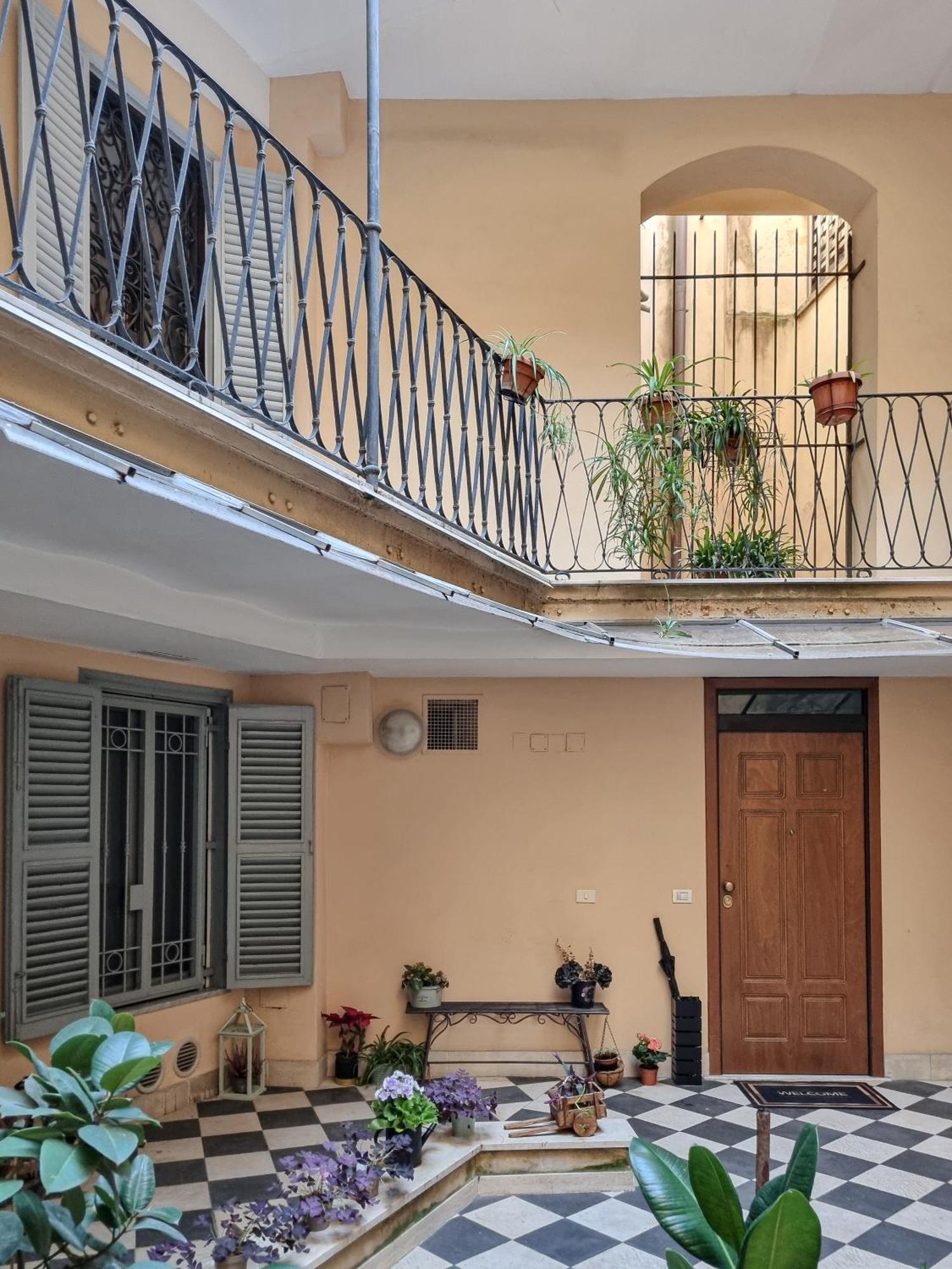 Colosseum Luxury Suite Рим Экстерьер фото